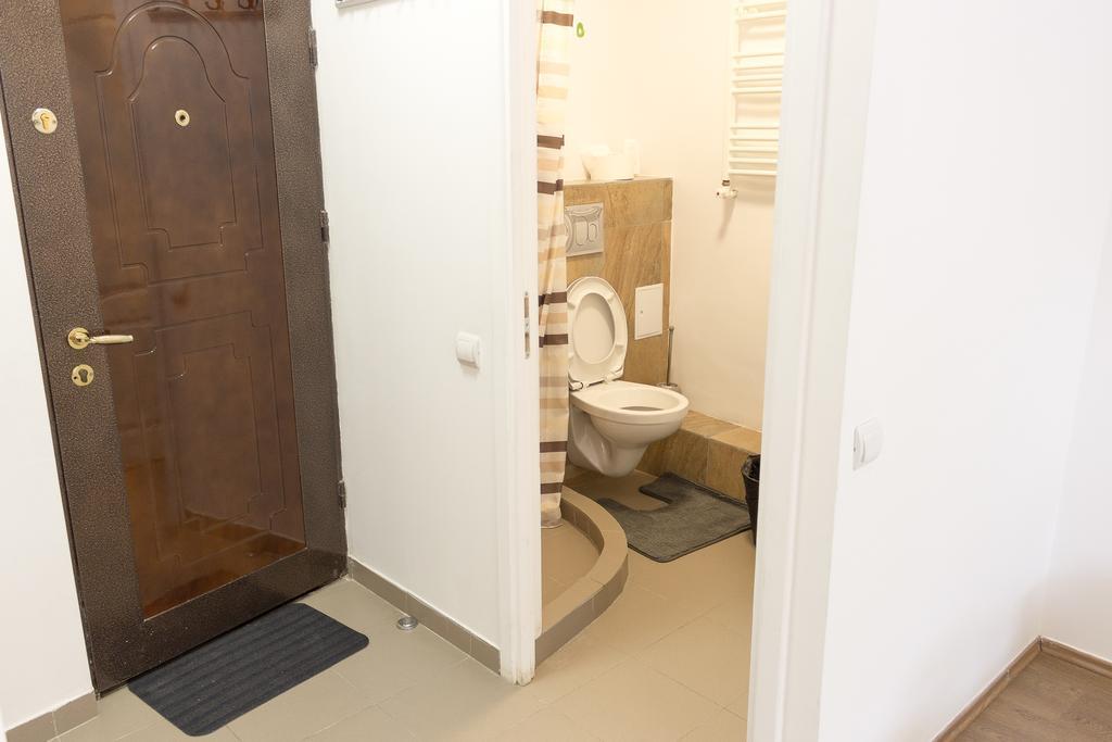Grand Central Accommodation - Smardan Букурещ Екстериор снимка